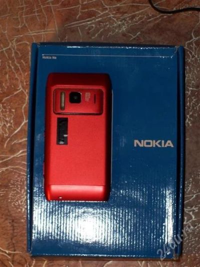 Лот: 1334552. Фото: 1. nokia n8 цвет красный частично... Кнопочные мобильные телефоны