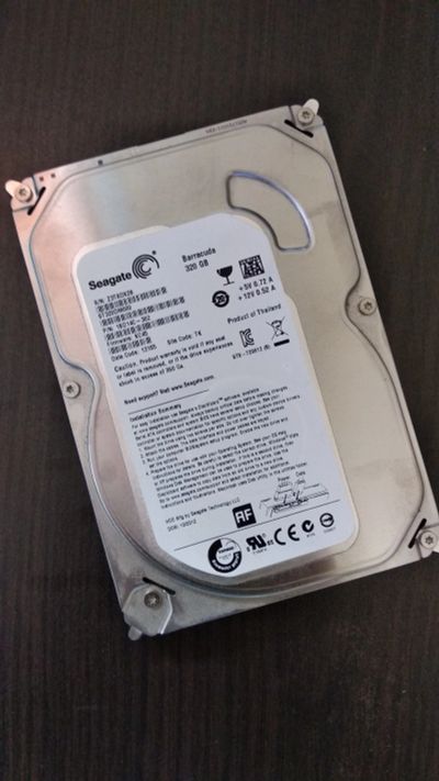 Лот: 11570623. Фото: 1. Seagate Barracuda ST320DM000 320... Жёсткие диски (HDD)