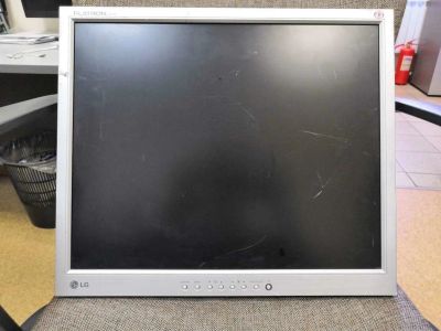 Лот: 15665938. Фото: 1. Монитор LG L1910SM-AURUR. ЖК-мониторы