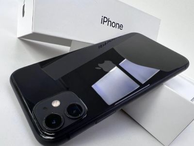 Лот: 19506482. Фото: 1. iPhone 11 128gb Black - С гарантией... Смартфоны