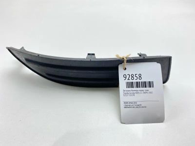 Лот: 23697988. Фото: 1. Заглушка бампера Toyota Corolla... Другое (автозапчасти)