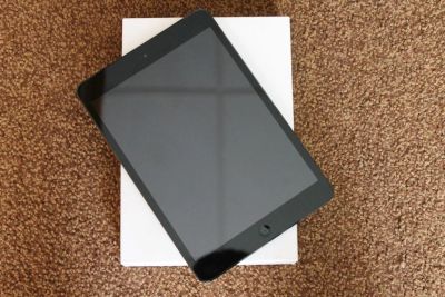 Лот: 8268108. Фото: 1. Apple iPad mini 16Gb black Wi-Fi... Планшеты