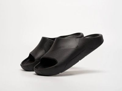 Лот: 24974772. Фото: 1. Сланцы Nike Air Jordan. Шлепанцы, сланцы