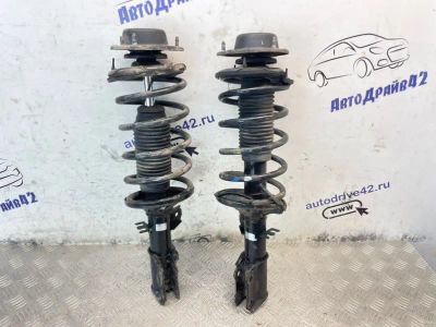 Лот: 25600980. Фото: 1. стойки Hyundai Getz. Двигатель и элементы двигателя