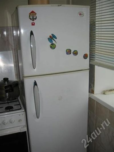 Лот: 449652. Фото: 1. Холодильник LG. Холодильники, морозильные камеры