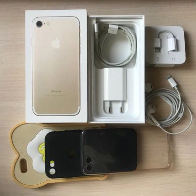 Лот: 10640203. Фото: 1. Iphone 7 32GB. Смартфоны