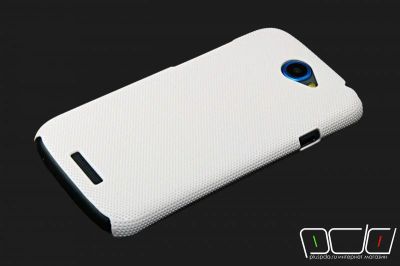 Лот: 4422327. Фото: 1. Пластиковый Чехол HTC One S (Белый... Чехлы, бамперы