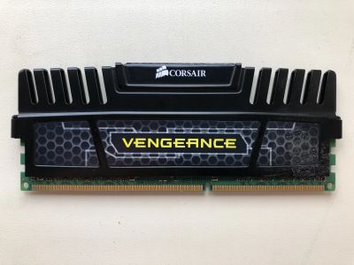 Лот: 25672821. Фото: 1. DIMM DDR3 8Gb Corsair CMZ16GX3M2A1600C10. Оперативная память