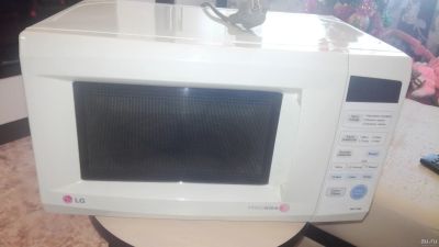 Лот: 12966255. Фото: 1. Микроволновая печь LG MS-1744U. Кухонная