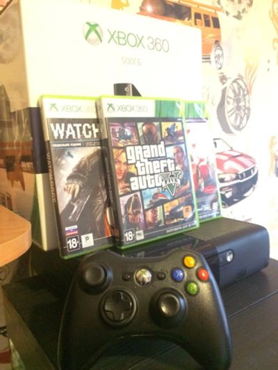 Лот: 12119276. Фото: 1. Xbox 360E. Игровые приставки, консоли