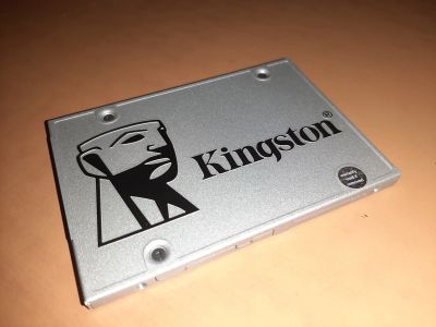 Лот: 15838952. Фото: 1. Ssd 240гб Kingston SUV400S37/240G. SSD-накопители