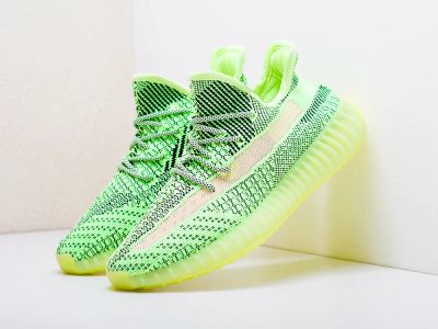 Лот: 15183335. Фото: 1. Кроссовки Adidas Yeezy 350 Boost... Кеды, кроссовки, слипоны