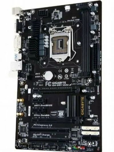 Лот: 18615131. Фото: 1. Материнская плата Gigabyte GA-B85-D3V-A... Материнские платы