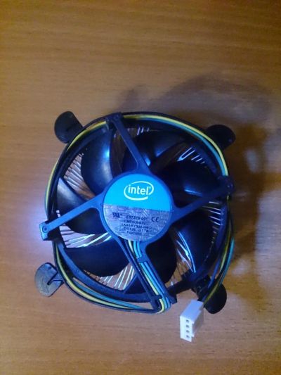 Лот: 7154823. Фото: 1. Кулер процессора Intel E97379-001... Системы охлаждения