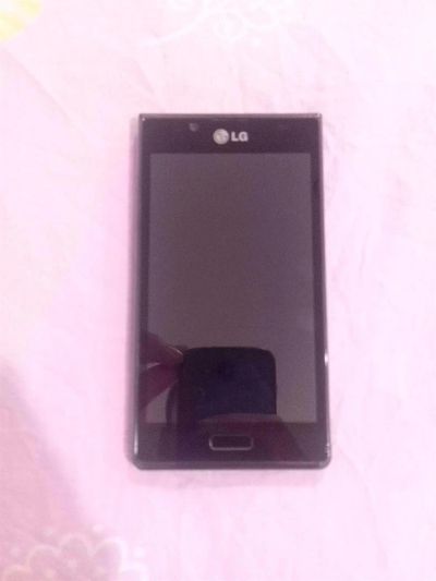 Лот: 3413771. Фото: 1. LG Optimus L7. Смартфоны