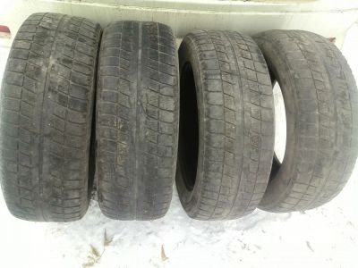 Лот: 8408432. Фото: 1. 215/60 R17 Bridgestone revo2 4шт. Шины
