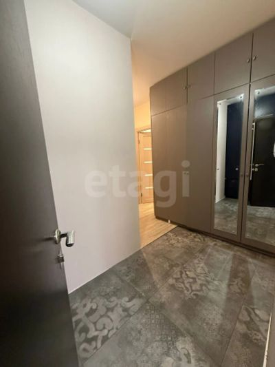 Лот: 25882228. Фото: 1. 3-комн. квартира , Красноярск... Квартиры, студии