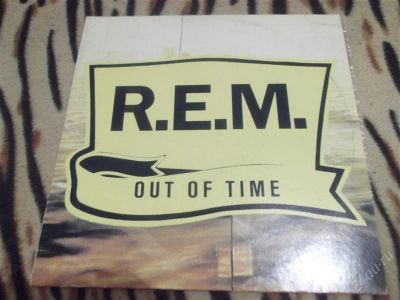 Лот: 2304767. Фото: 1. Винилова Пластинка. R.E.M. - out... Аудиозаписи