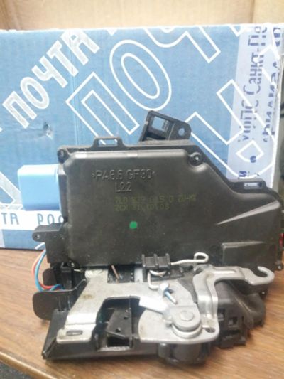 Лот: 8068744. Фото: 1. Замок двери задней левой Skoda... Кузов