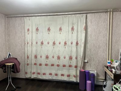 Лот: 20938633. Фото: 1. Карниз и штора. Шторы, тюль