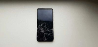 Лот: 17956110. Фото: 1. Смартфон Honor 7A. Смартфоны