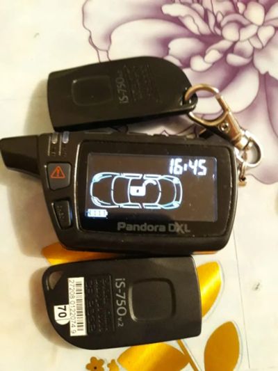 Лот: 16926365. Фото: 1. Брелок Pandora DXL+3метки+1запасной... Автомобильные сигнализации
