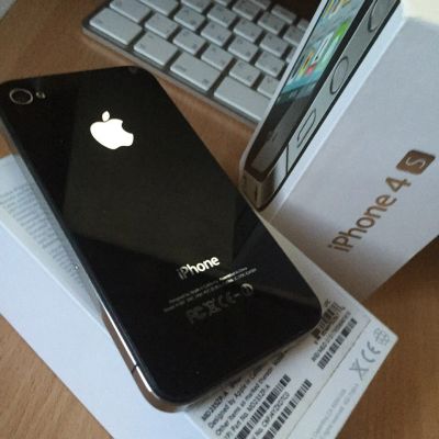 Лот: 7039732. Фото: 1. Apple iPhone 4s Black 16GB. Смартфоны