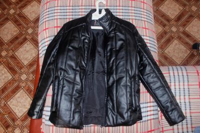 Лот: 6320384. Фото: 1. Продам куртку. Верхняя одежда