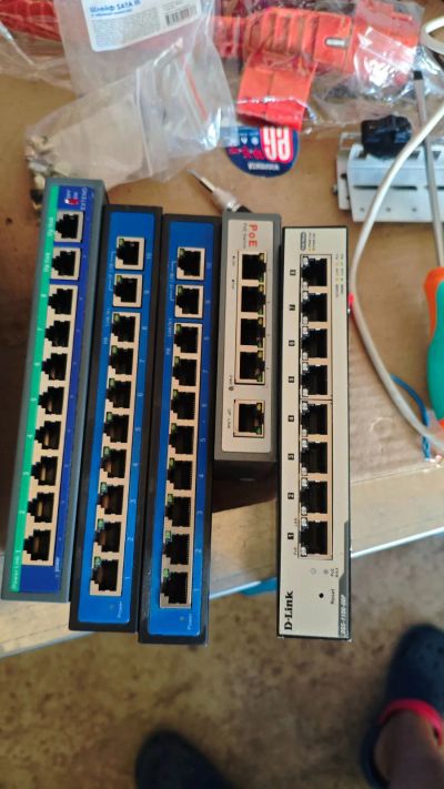 Лот: 25729282. Фото: 1. Poe switch. Видеонаблюдение