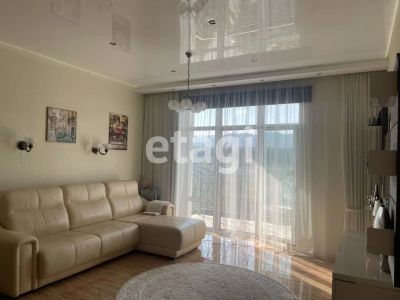 Лот: 23363805. Фото: 1. Продам 2-комн. кв. 57.2 кв.м... Квартиры, студии