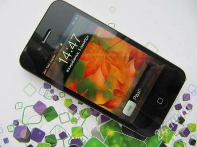 Лот: 2347563. Фото: 1. Iphone 4 32gb. Кнопочные мобильные телефоны