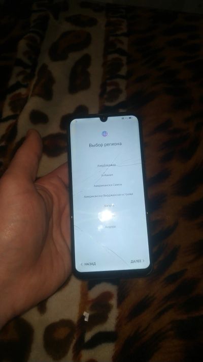 Лот: 18618095. Фото: 1. Honor 10. Смартфоны