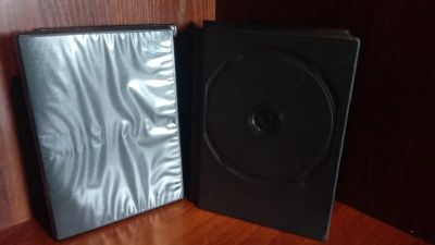 Лот: 17666108. Фото: 1. DVD CD кейсы/коробки. Приводы CD, DVD, BR, FDD