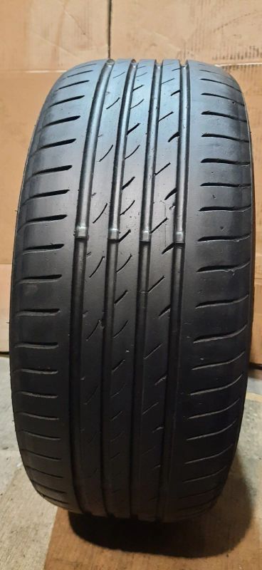 Лот: 17675401. Фото: 1. 195/50R15 82V Nexen NBlue HD Plus... Шины