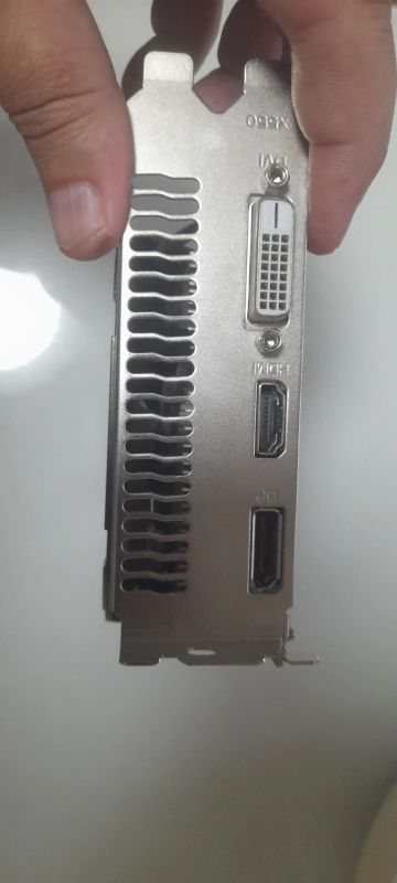 Лот: 25527551. Фото: 1. Видеокарта игровая AFOX Radeon... Видеокарты