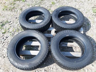 Лот: 18007881. Фото: 1. Шинв Bridgestone Blizzak Spike... Шины