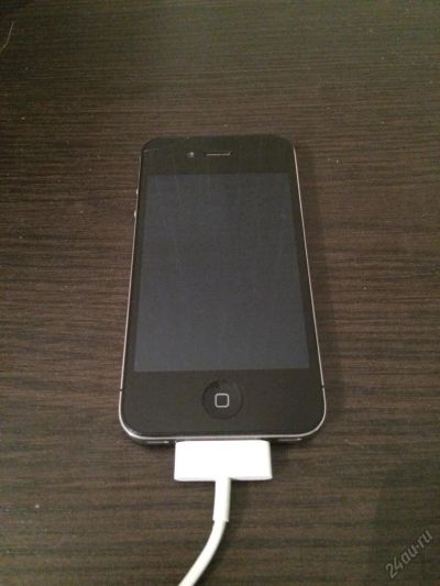 Лот: 6630185. Фото: 1. Iphone 4 на 32 гб. Смартфоны