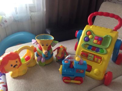 Лот: 4138653. Фото: 1. Продам игрушки Tiny Love, Playskool... Музыкальные