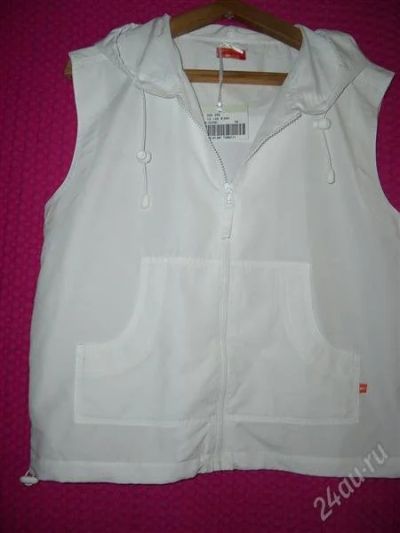 Лот: 1460953. Фото: 1. блуза белая спортивная безрукавка... Другое (спортивная одежда)