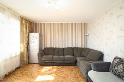 Лот: 20531558. Фото: 1. Продам 3-комн. кв. 73.6 кв.м... Квартиры, студии