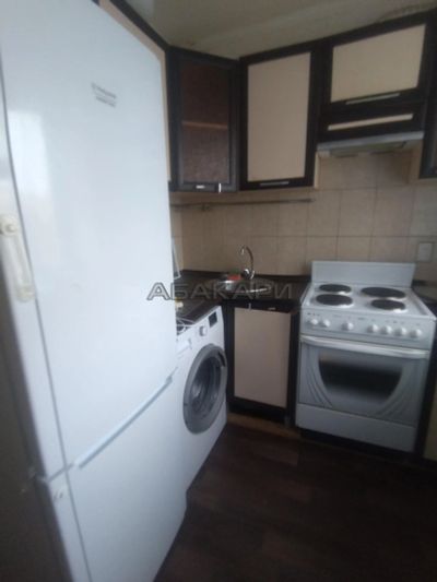 Лот: 21540845. Фото: 1. Сдам 3-комн. улица Калинина, 80Б... Квартиры, студии