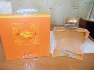 Лот: 3282119. Фото: 1. 24 Faubourg от Hermes 100мл *3000... Женская парфюмерия
