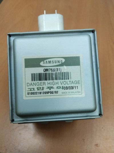 Лот: 25899167. Фото: 1. Магнетрон. Микроволновки, мини-печи