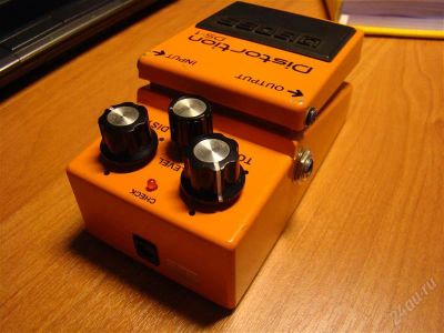 Лот: 1949808. Фото: 1. Boss DS-1. Гитарные эффекты и комбоусилители