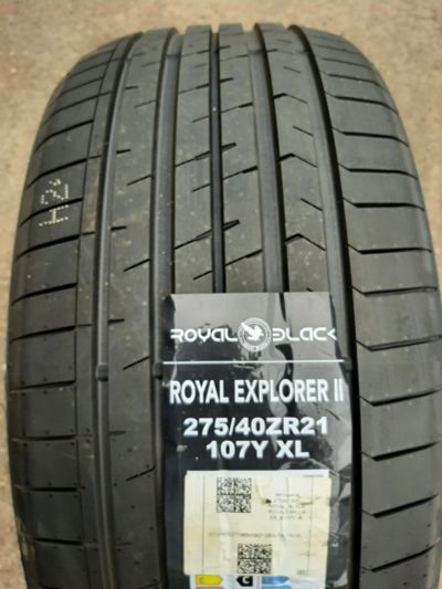 Лот: 24698348. Фото: 1. 275/40 R21 107Y Royal Black Royal... Шины