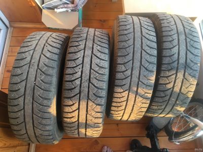 Лот: 13734481. Фото: 1. Зимние шины Bridgestone ice cruiser... Шины