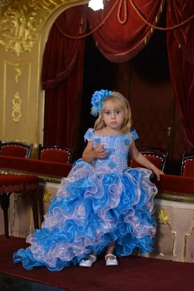 Лот: 4067530. Фото: 1. платье павлин Шикарное. Платья, сарафаны