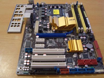 Лот: 3283630. Фото: 1. Материнская плата ASUS P5QL-E... Материнские платы