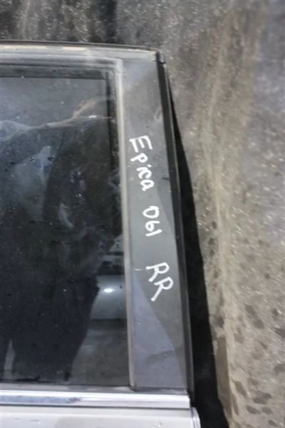 Лот: 21718117. Фото: 1. накладка двери Chevrolet Epica... Кузов