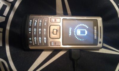 Лот: 3971509. Фото: 1. SAMsung U800. Кнопочные мобильные телефоны